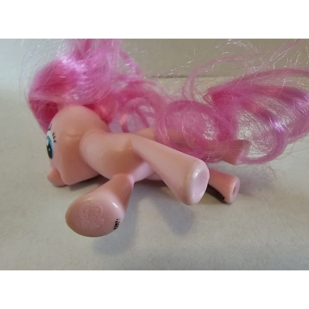 My Little Pony Pinkie Pie Figure Hasbro 4
